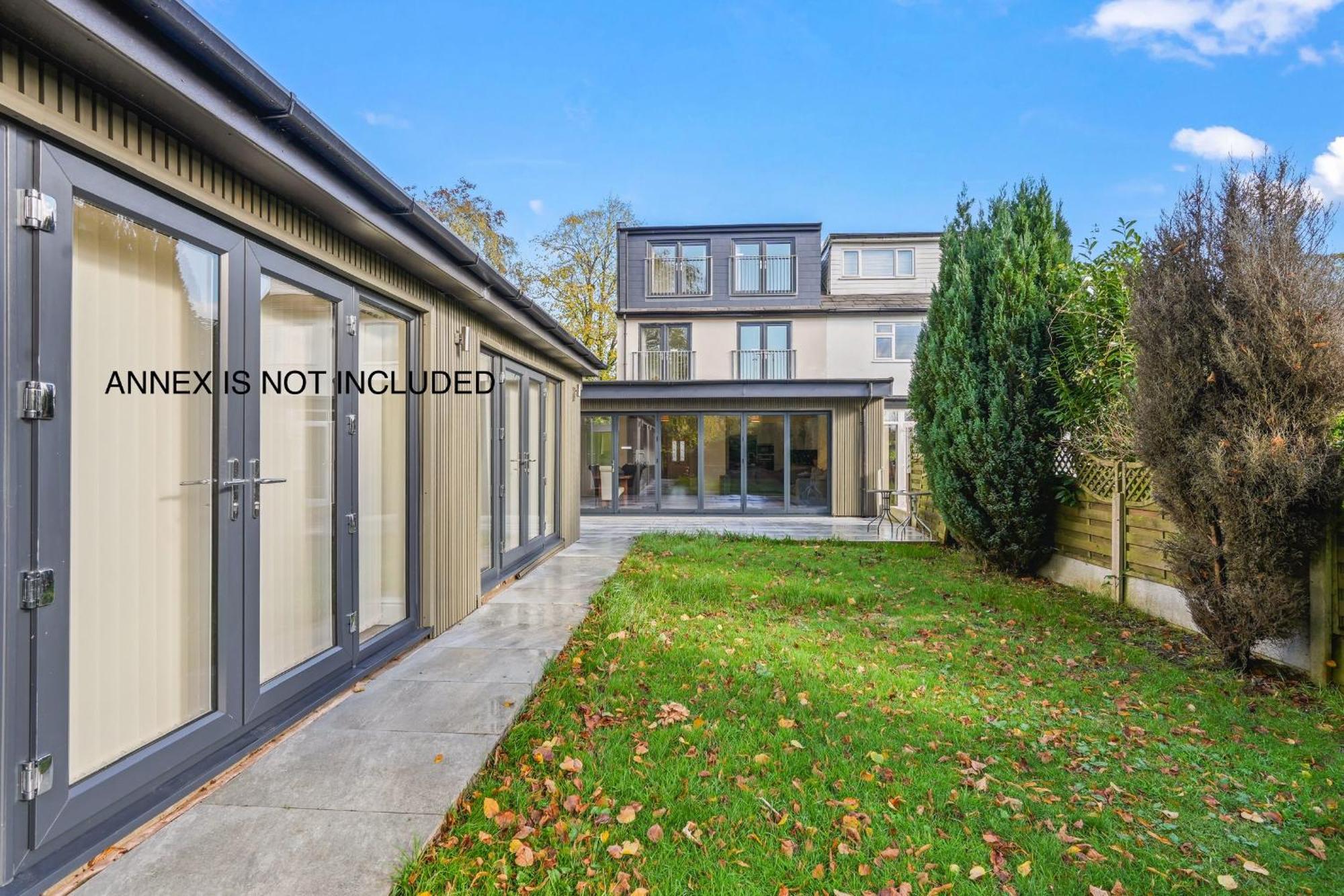 Luxurious Holiday Home Bolton Exterior photo